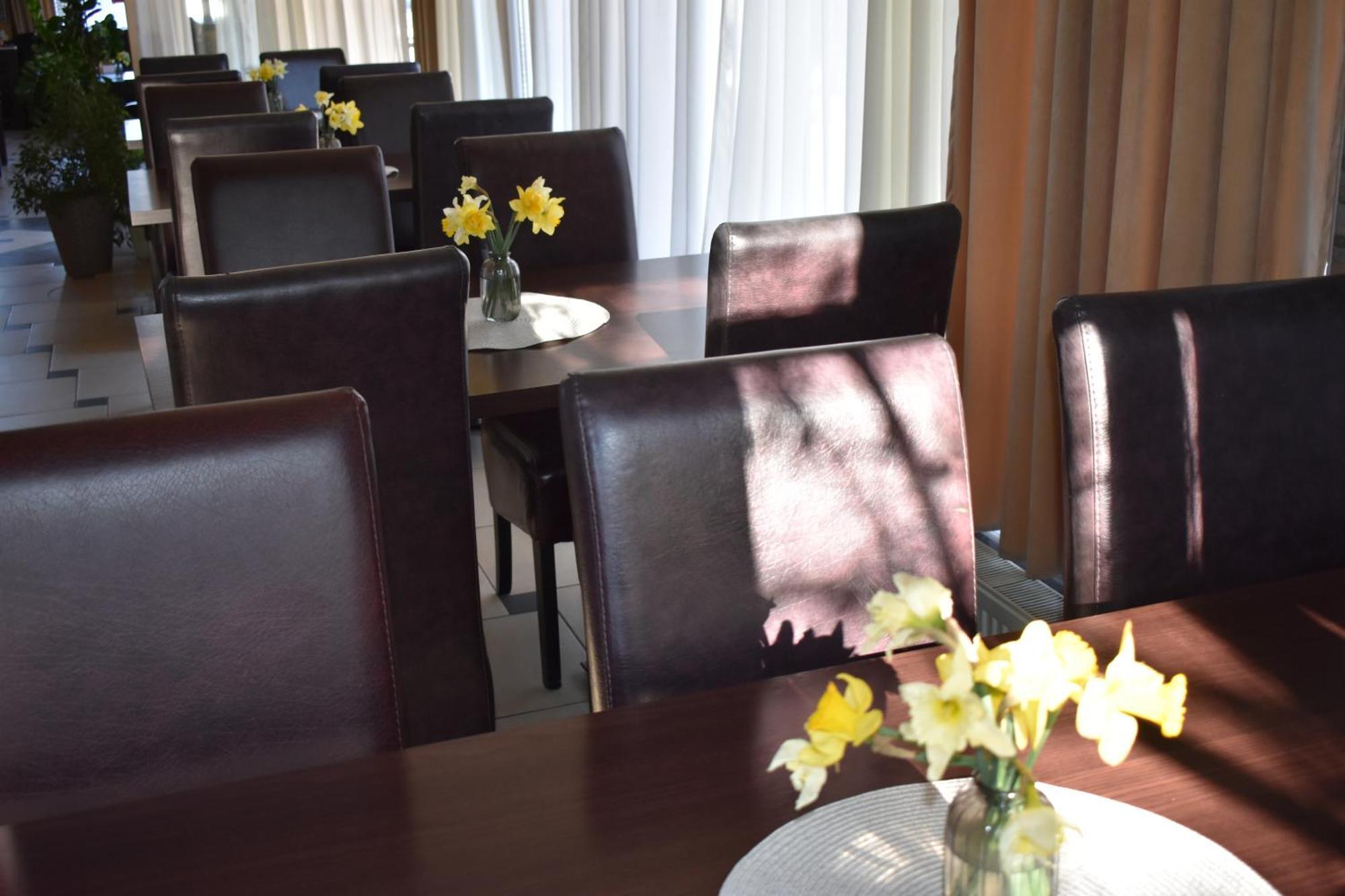 Garni Hotel Lion Jagodina Esterno foto