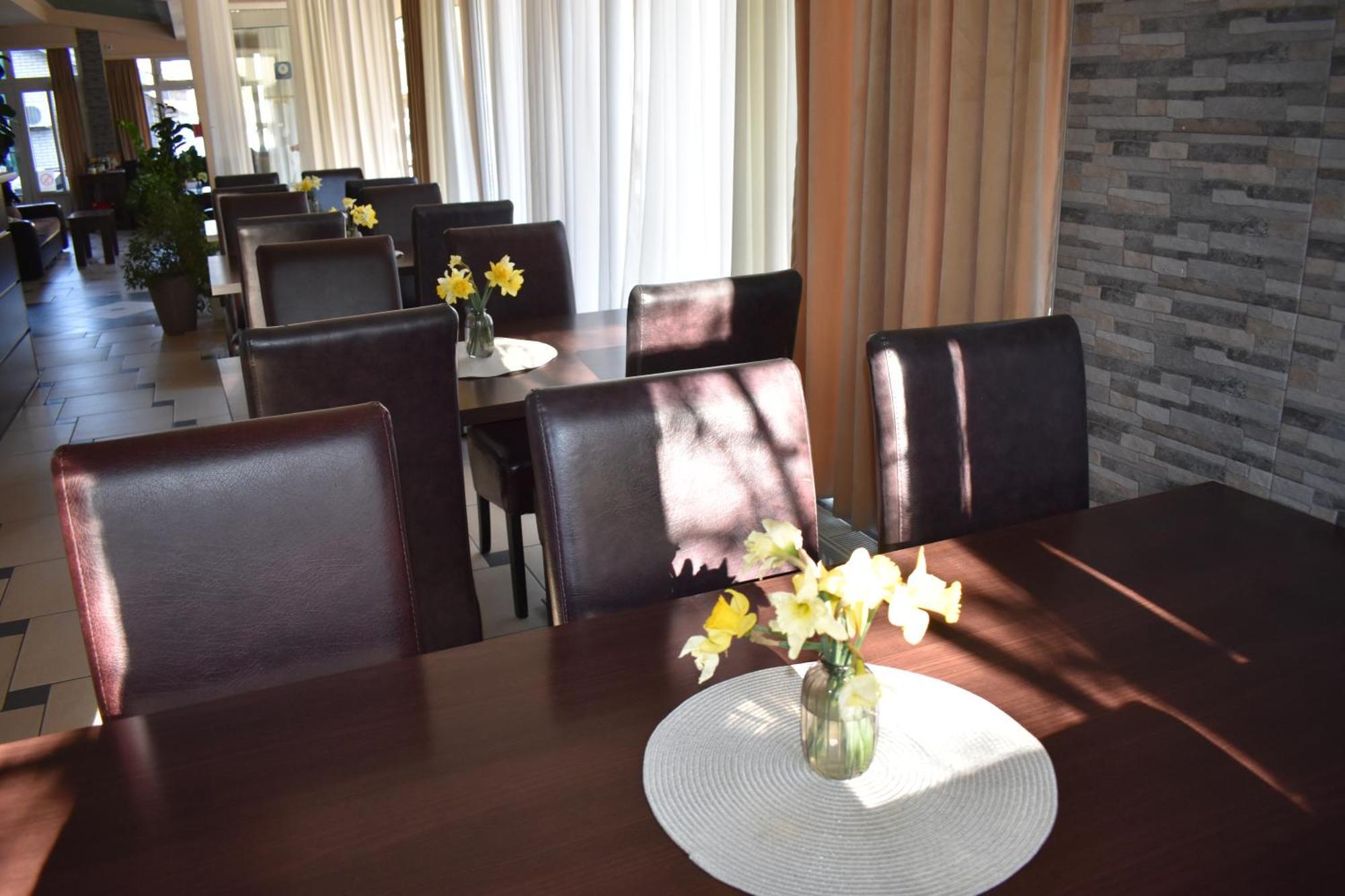Garni Hotel Lion Jagodina Esterno foto